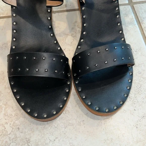 🔥🔥FIRE SALE 🔥🔥BOHME Black studded EUC Sandals - Picture 4 of 9